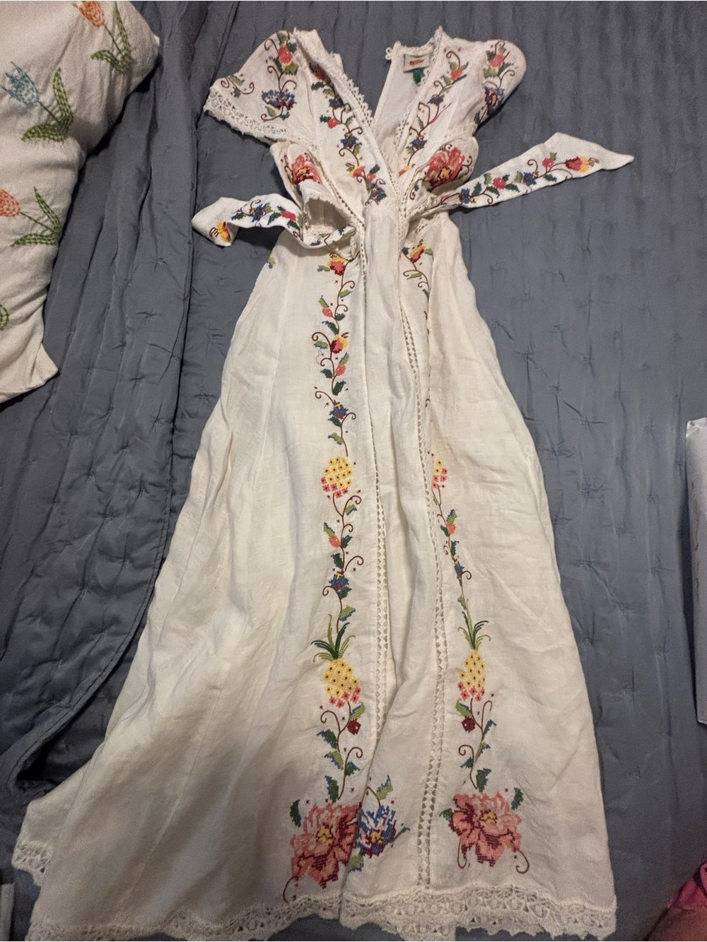 FARM Rio White Maxi Dress with Multicolor Floral Embroidery